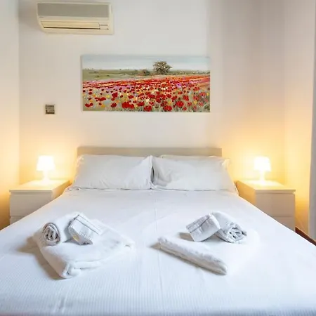 Cute One Bedroom In Outside Ztl Florence