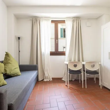 Cute One Bedroom In Outside Ztl Apartment